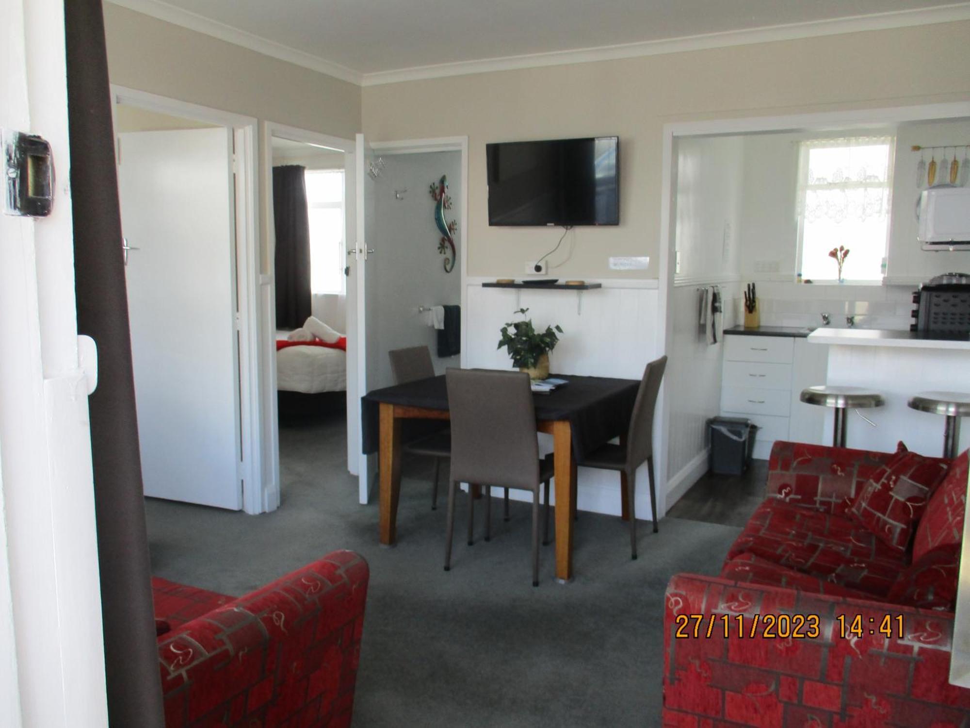 High Street Living Motel Picton Bagian luar foto