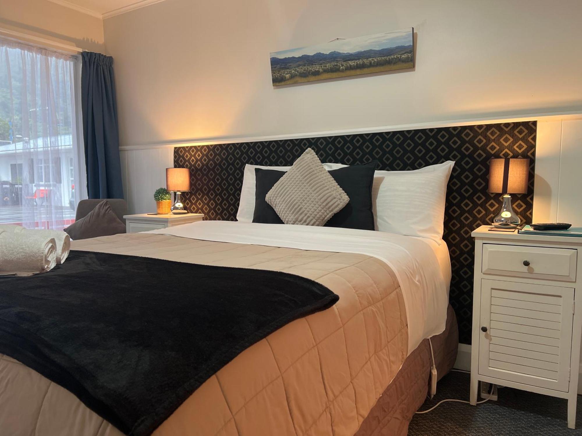 High Street Living Motel Picton Bagian luar foto