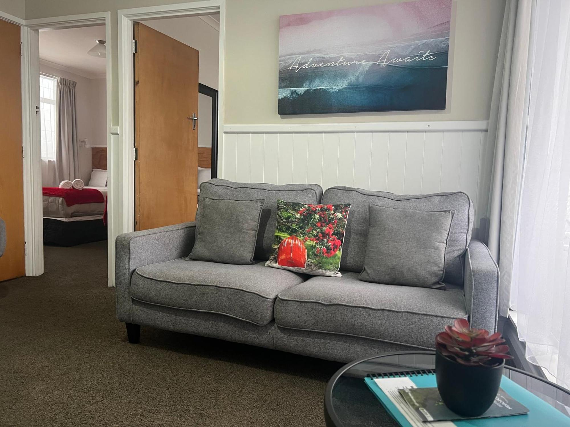High Street Living Motel Picton Bagian luar foto