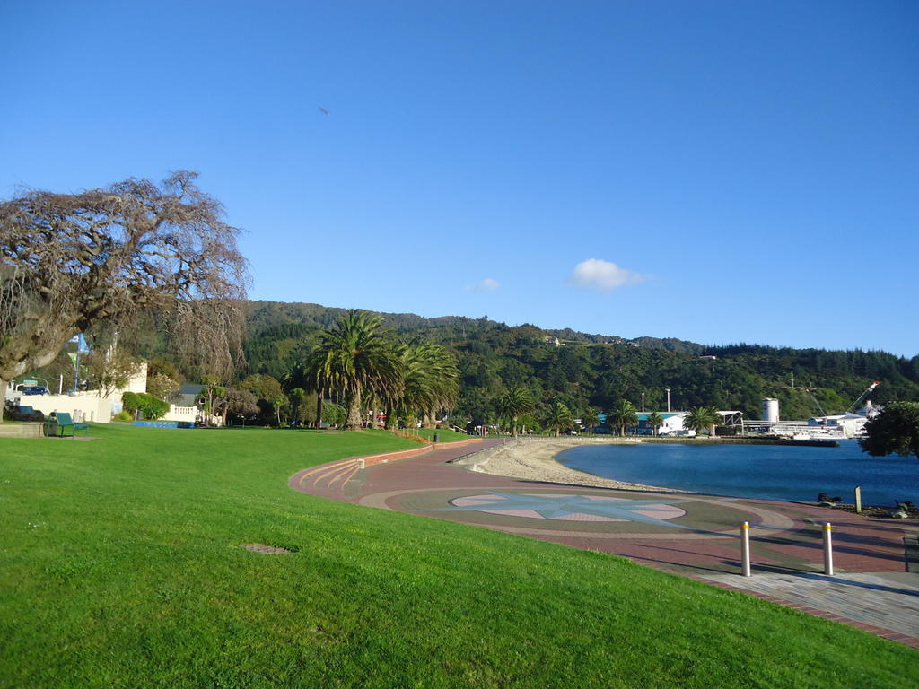 High Street Living Motel Picton Bagian luar foto