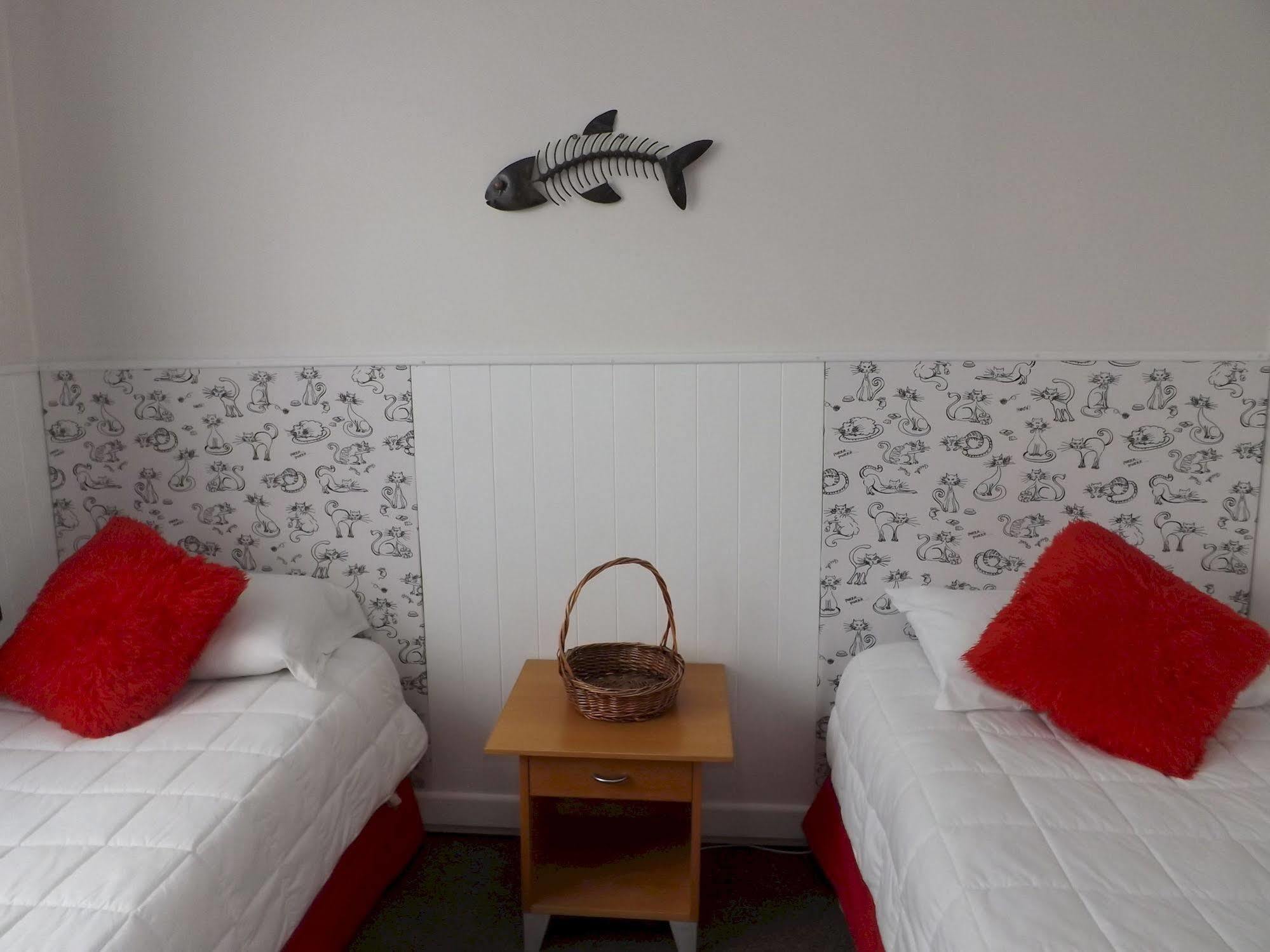 High Street Living Motel Picton Bagian luar foto